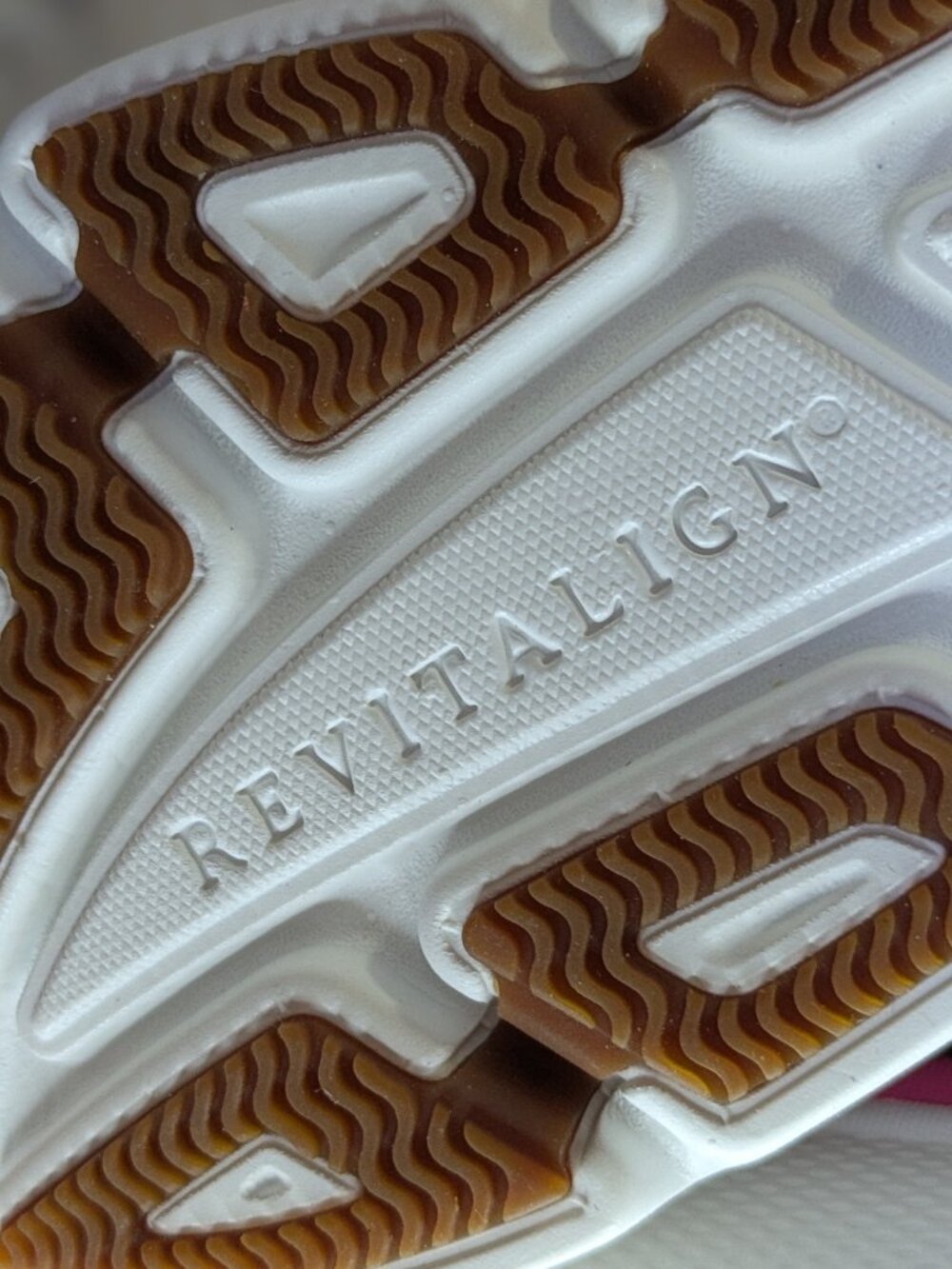 NEW Revitalign Gaia Orthotic Walking Sneakers (women's 8.5) - Picture 9 of 11